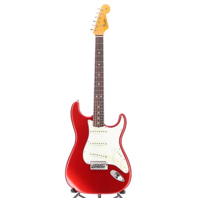 Fender Certified Pre-Owned American Vintage II 1965 Stratocaster, Round-Lam Rosewood Fingerboard, Candy Apple Red (F2) (61939) image 5
