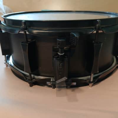 Pork Pie PP5X12JPB-ES Little Squealer 5x12" Maple Snare Drum 2004 - 2021 - Black Satin Stain with Black Hardware image 2