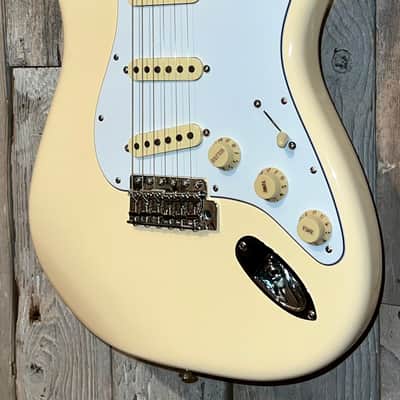 Fender Jimi Hendrix Stratocaster - Olympic White with Maple Fingerboard, In Stock ,Ships Ultra Fast, So Support Small Business & Buy It here ! image 5