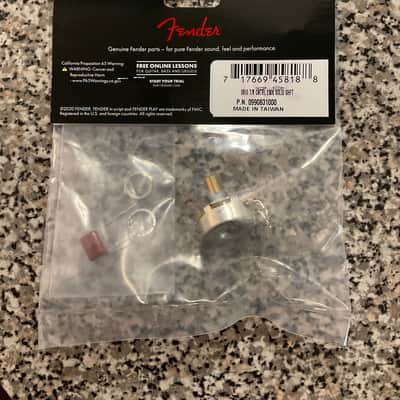 Fender 099-0831-000 Pure Vintage 250K Audio Taper Solid Shaft Volume / Tone Potentiometer 2010s - Standard image 2