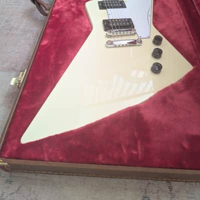 Gibson '70s Explorer 2020 - Present - Classic White image 4