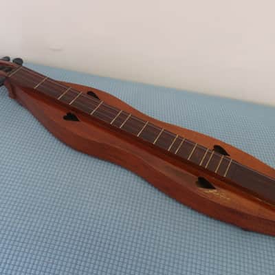 Vintage 1970s The Dulcimer Factory DF STAMP Birch Mahogany 4-String Heart Motif Mountain Dulcimer Walnut Heart Sound Hole K image 7