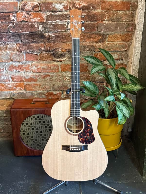 Maton Solid Road Series SRS70C 2000s image 1