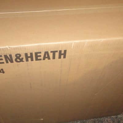 NEW SEALED Allen & Heath QU-24C Chrome Edition 24-Channel Digital Mixer LIVE MIXING CONSOLE Black image 2