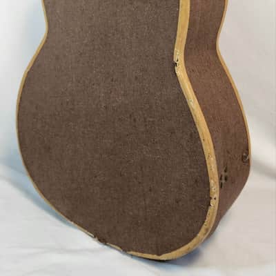 Vintage Lightweight Classical Guitar Case, Circa 1960s, Burlap Exterior, Red Interior image 4