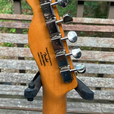 Squier Classic Vibe '60s Custom Esquire - CME Exclusive - Lake Placid Blue image 7