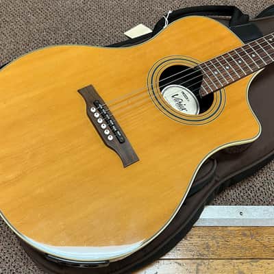 Line 6 Variax 700 Acoustic Guitar Natural w gigbag image 1