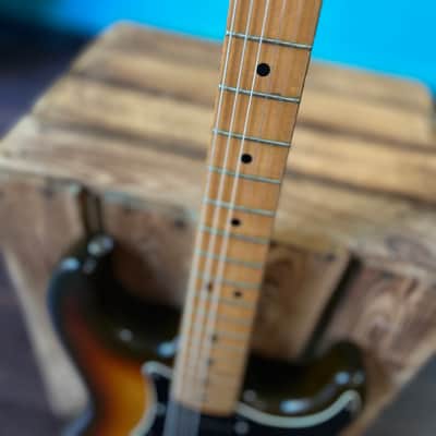 Fender Stratocaster 1979 - Sunburst image 3