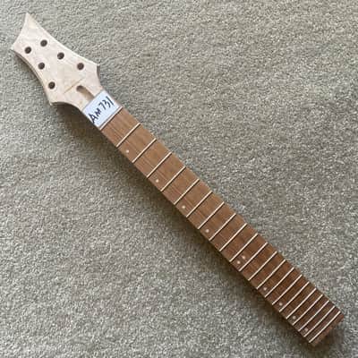 Short Scales Maple Wood DIY Project Guitar Neck, Rosewood 24 Frets Fingerboard image 6
