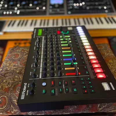 Roland TR-8S AIRA Rhythm Performer with Sample Playback 2018 - Present - Black image 2
