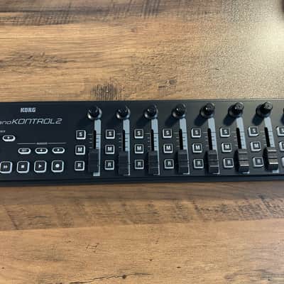 Korg nanoKONTROL2 Slimline USB MIDI Control Surface 2011 - Present - Black image 1