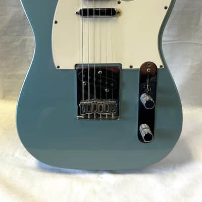 Fender Standard Telecaster - 2003 - Blue Agave image 2