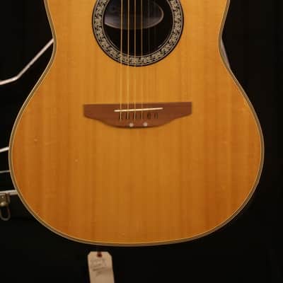 Vintage Ovation Celebrity CC 11 1970's Acoustic Guitar with the original Ovation hardshell case image 2