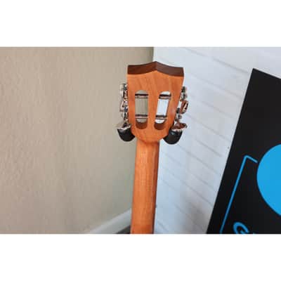 Kala KA-SA-T Solid Acacia Tenor Ukulele w/ Solid Acacia Top, Back & Sides - Satin image 15