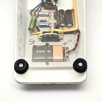 used Isle of Tone Haze 69 Fuzz Big Box Aged White with Box! image 8