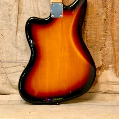 Fender Traditional 60's Jazzmaster 2023 - 3 Tone Sunburst image 9