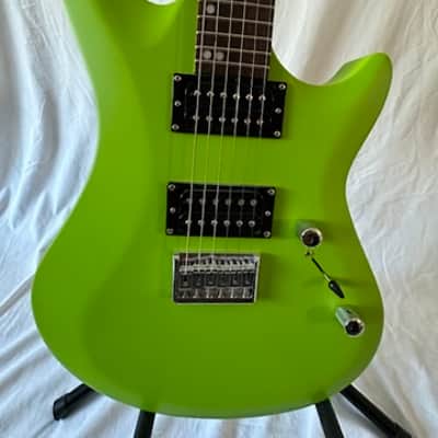 Anthem S-style Electric 24 Fret Guitar HH 2009 - Matte Green image 2