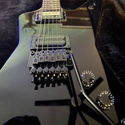 Dean USA Custom Shop ML image 3