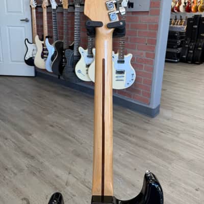 Fender MIM/Squier SE Stratocaster image 10