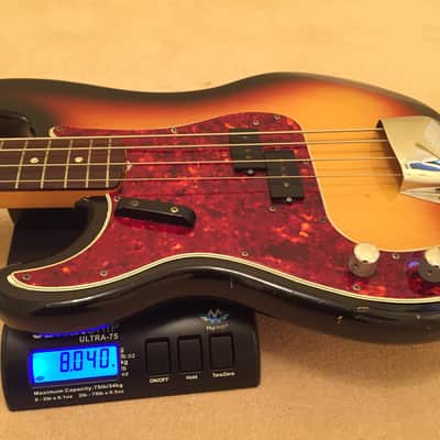 Left Handed Fender Precision Bass 1965 Sunburst image 14