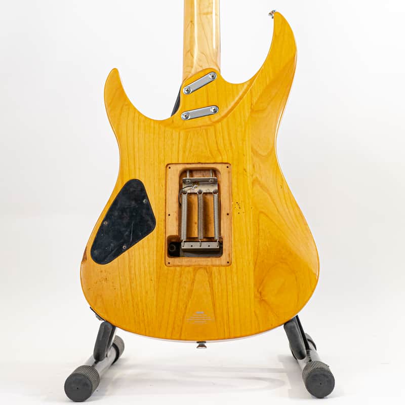 Yamaha RG-421D RG Style Electric Guitar w/ 24 frets, HSH Pickups