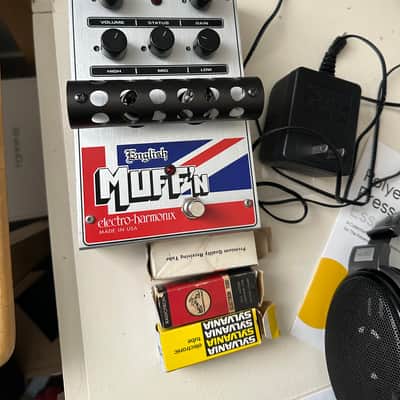 electro harmonix English Muff’n used Electro-Harmonix English Muff'n | Reverb Canada