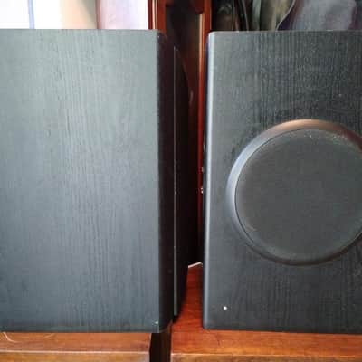 Acoustic Research 308 HO large bookshelf speakers in excellent condition - 1990's image 4