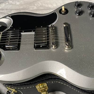 NEW! Gibson Custom SG Custom Electric Guitar - Radiant Sparkle - WOW! Just Incredible! 6.9lbs - Authorized Dealer - G07686 image 9