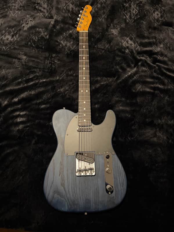 Fender Telecaster Mid-2020s - Sandblasted Ash