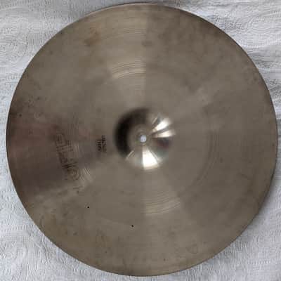 UFIP 18 in. Bravo Crash Medium Thin Cymbal 1980’s Video image 7