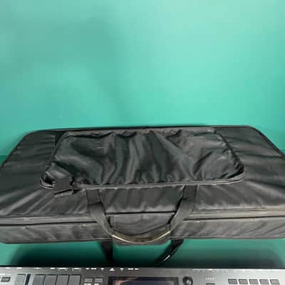 Akai MPC Key 61 Standalone Workstation Synthesizer 2022 - Present - Black + Case image 16