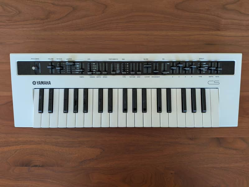 Yamaha Reface CS Mini Mobile Keyboard image 1