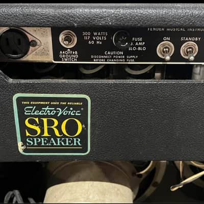 Fender Twin Reverb 2-Channel 100-Watt 2x12" Guitar Combo 1972 - 1976 - Silverface image 13