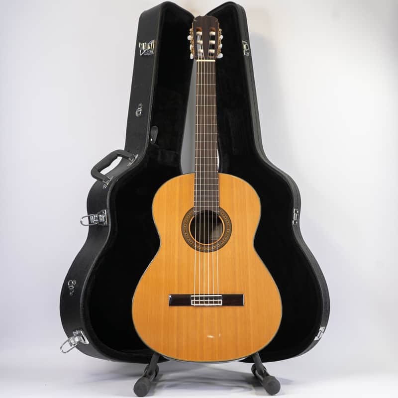 Late 90's Ryoji Matsuoka M65 Classical Guitar MIJ with Hardshell