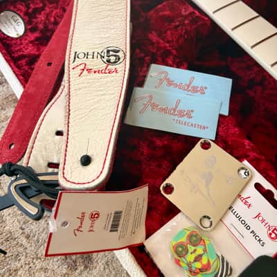 Fender John 5 Signature Ghost Telecaster 2023 White Project image 5