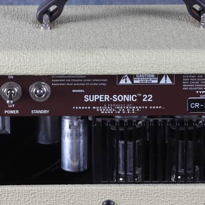 Fender Super Sonic 22 1 x 12 Combo Amplifier - Blonde - 2nd Hand image 9