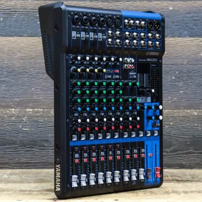 Yamaha MG12XU MG Series (XU Model) 12-Input Stereo Analog Live Mixer w/ Effects image 3