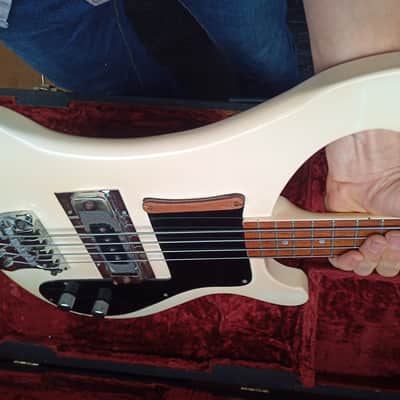 Rickenbacker 4000 1972 - Whiteglo image 3
