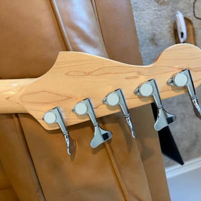 Fender Standard Jazz Bass V 1998 - Midnight Wine image 10