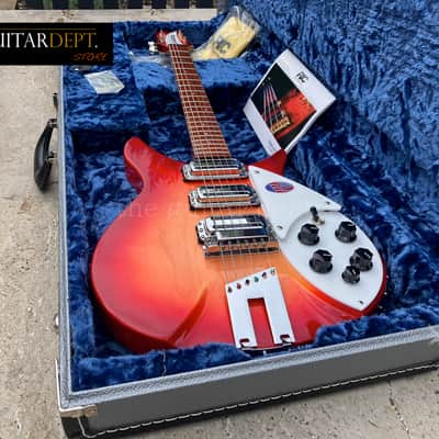 ♚ PRISTINE ♚ 2017 RICKENBACKER 350V63 Liverpool ♚ LUSH DEEP FIREGLO !♚ 6.2 LBS !♚ TOASTERS♚SAVE ££s. *360*330*325 image 5
