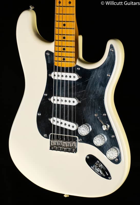 Fender Nile Rodgers Hitmaker Stratocaster Maple Fingerboard Olympic White (644) image 1