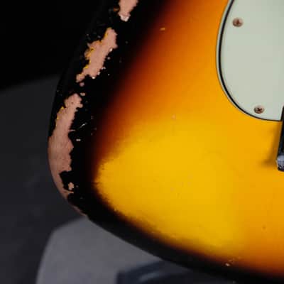 2024 Fender 1960 Stratocaster Heavy Relic - Faded Aged 3-Color Sunburst image 12