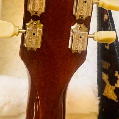 2008 Gibson Les Paul Classic with upgrades and history image 5