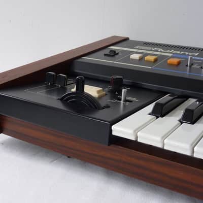 Roland Juno 60 - Serviced image 10
