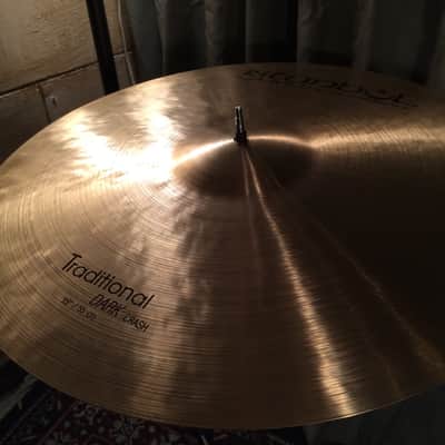 Istanbul Agop 22" Traditional Dark Crash image 3