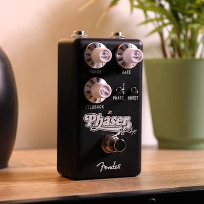 Fender Waylon Jennings Phaser Effect Pedal - Black image 1