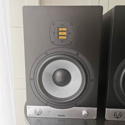 Eve Audio SC208 8" Active Studio Monitor - Black image 4
