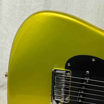 Fender American Ultra II 2 Stratocaster Guitar with COA + Case 2024 - Solar Flare / Maple neck image 6