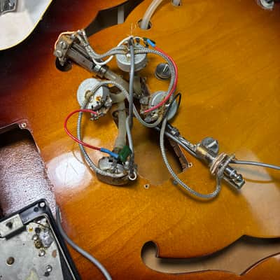 Gibson 1960 ES-330, Sunburst image 14