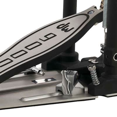 DW 9000 Series Single Bass Drum Pedal w/ Bag (DWCP9000) image 4